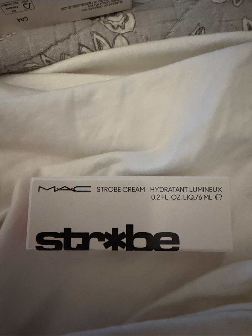MAC Cosmetics White Strobe Cream Sample Packet